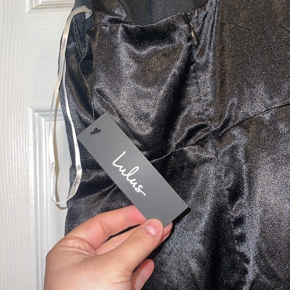 NWT Lulus On the Guest List Black Satin One-Shoulder Maxi Dress - Picture 9 of 12